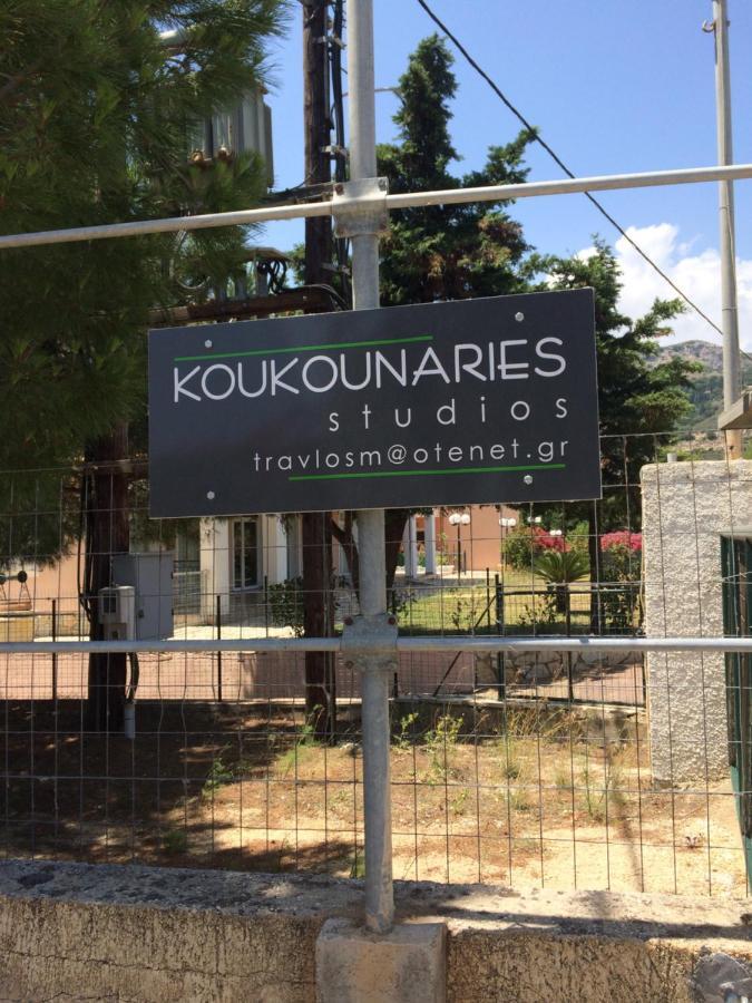 Koukounaries Studios Skala  Kültér fotó